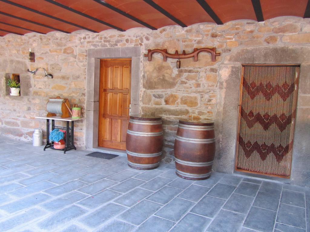 Apartamentos Rurales Casa Baltasar Monasterio De Hermo Extérieur photo